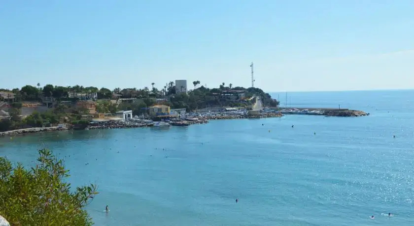 HomeRez - Holiday Home Calle Ortosa
