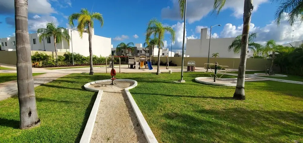 Casa Jardines de Dalia