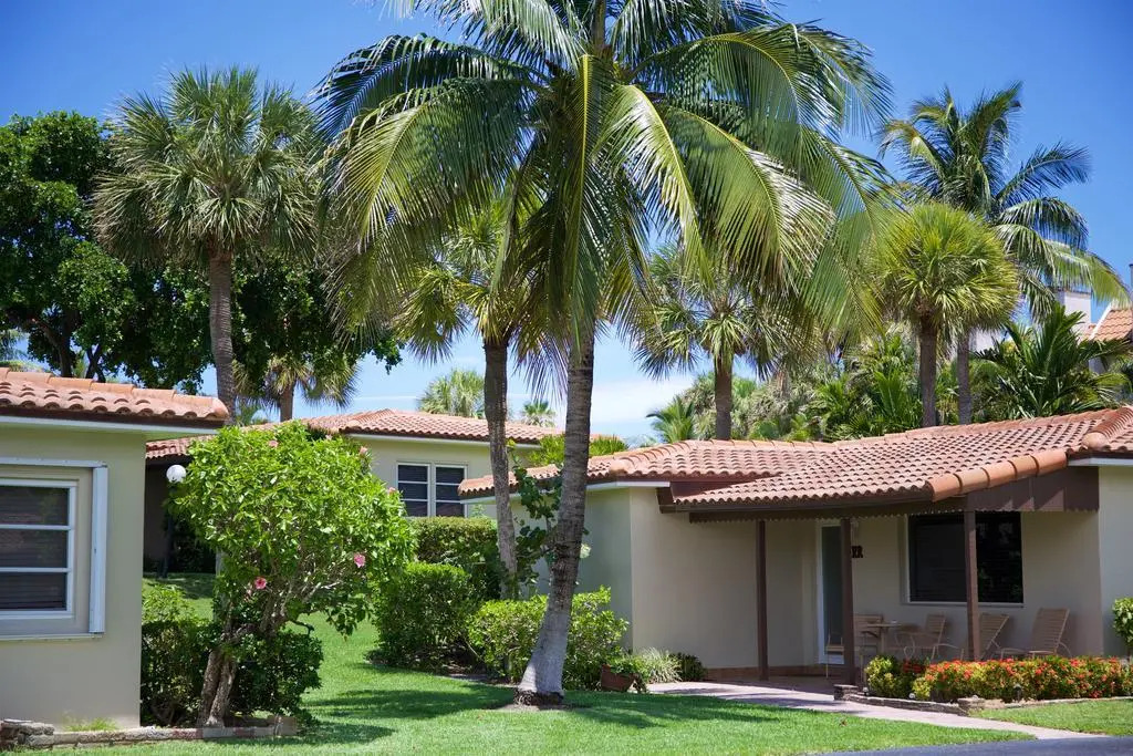 Royal Flamingo Villas