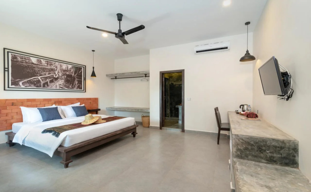 Green Stay Village