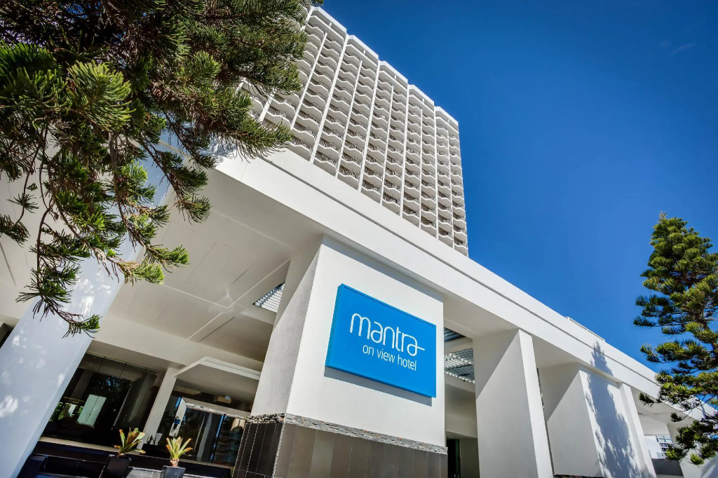 Hotel Apartments on 22 View Avenue, Surfers Paradise