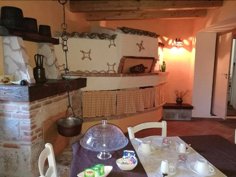 Le Rose Residence