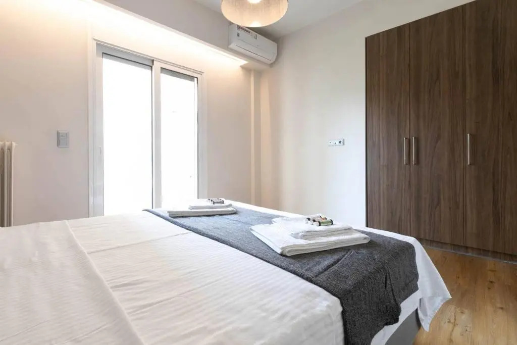 TONI'S Cute 2BD Apartment in Koukaki!