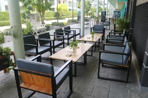 The Pier 519 Hostel