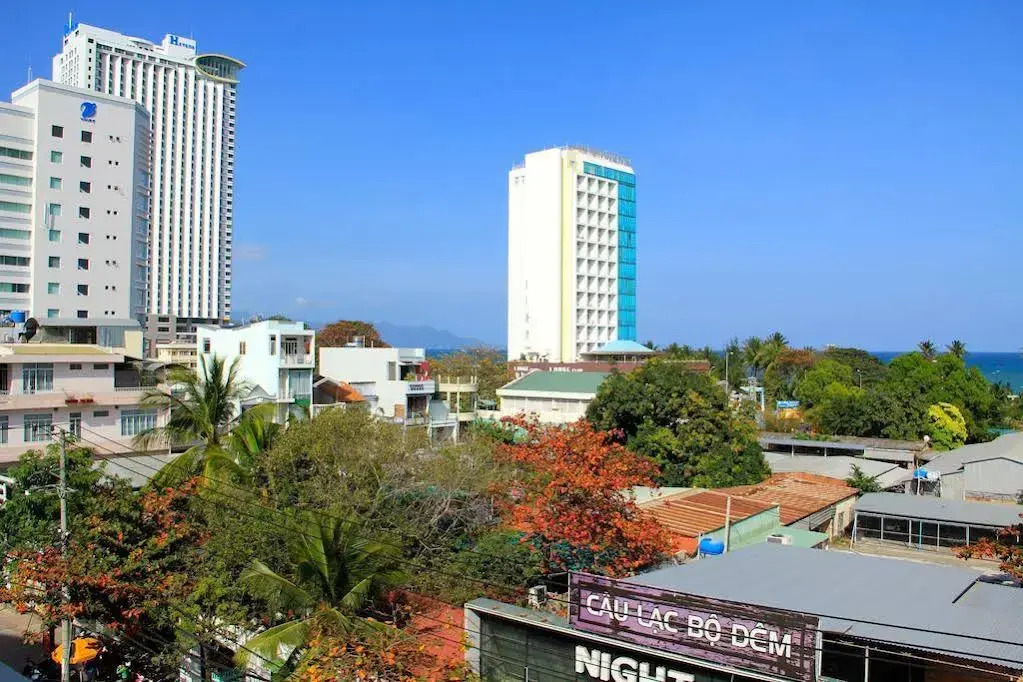 Hanhcafe Hotel