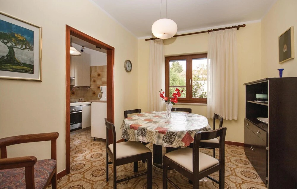 Stunning Home in Medulin With Wifi and 4 Bedrooms