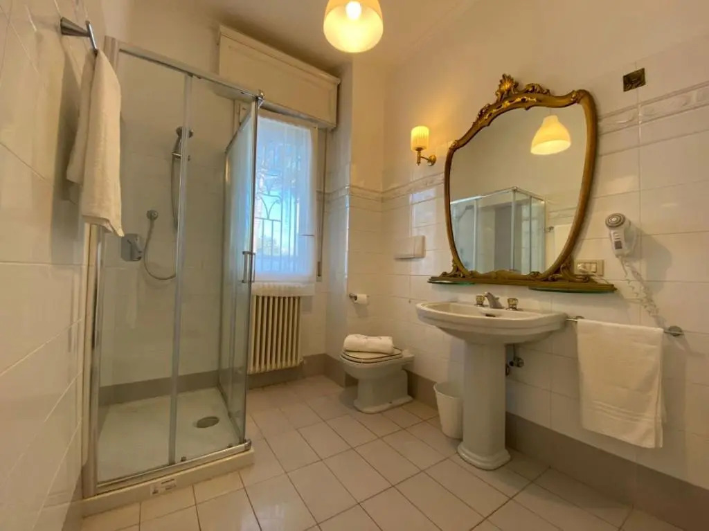 Villa Alda Suites & Rooms