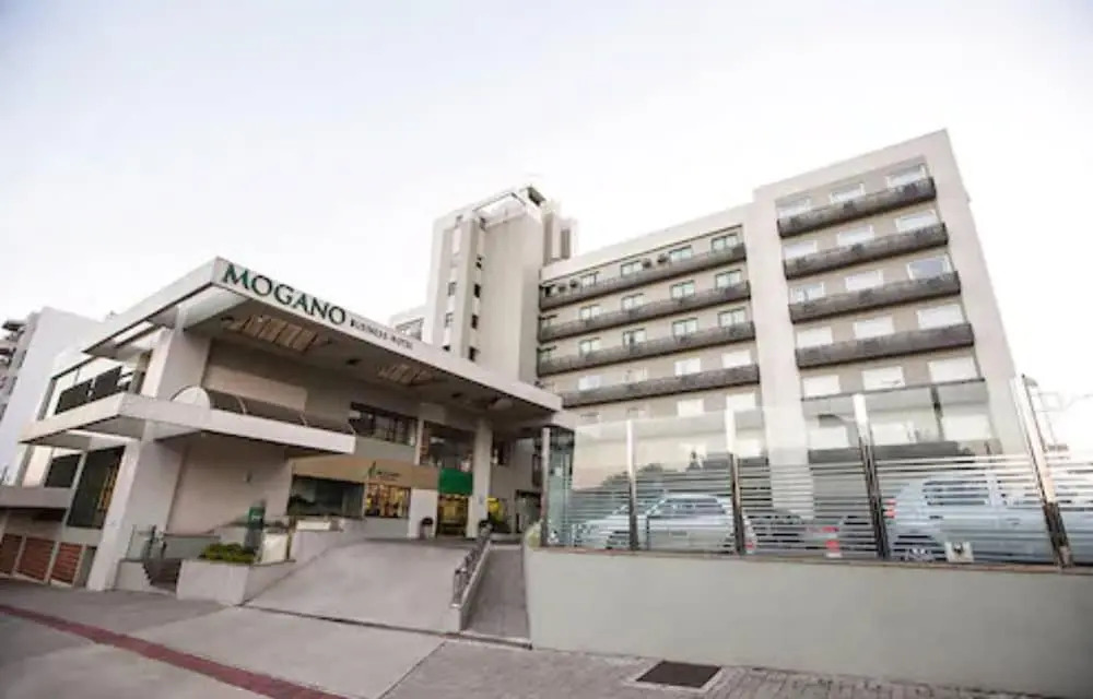 Mogano Business Hotel- ELETROPOSTO