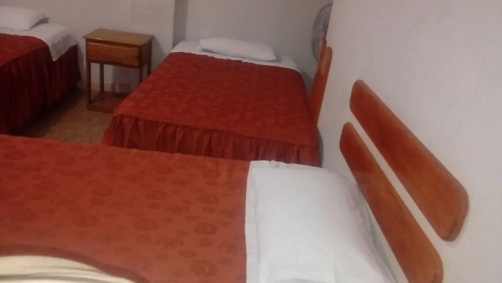 Hostal Buen Pastor