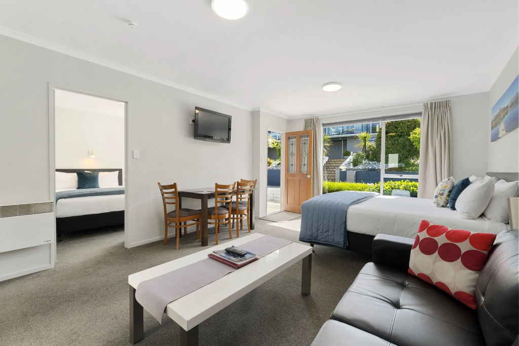 Central Gateway Motel