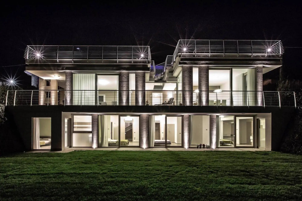 Villa Vittoria with private heated pool & shared sauna - Bellagio Village Residence