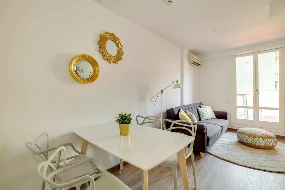 Wonderful Renovated 1 Bed With Terrace