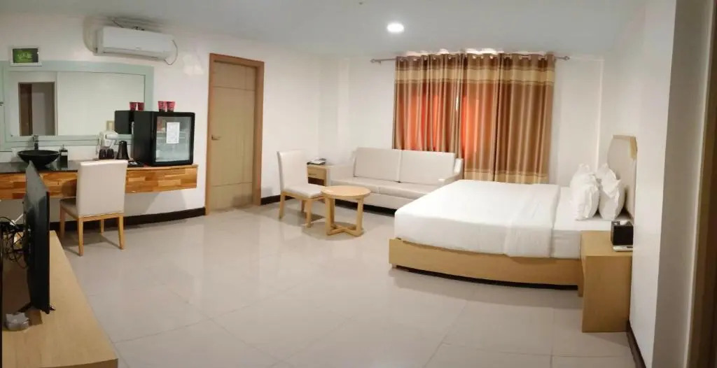 PUNTA CLARK HOTEL