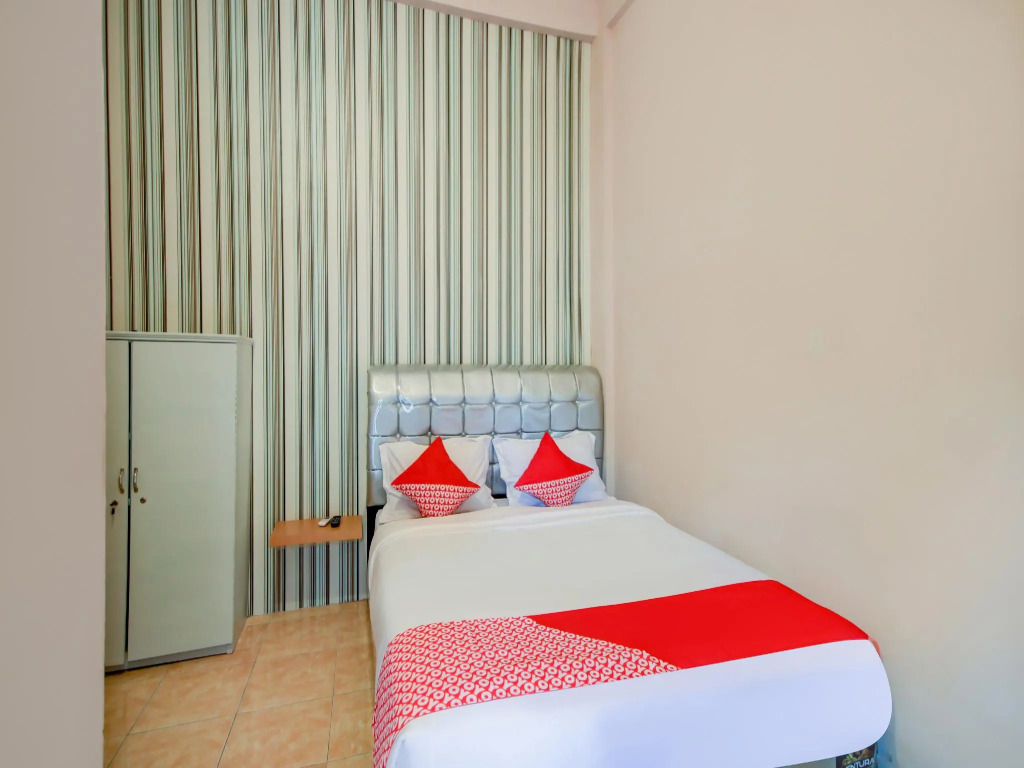 RedDoorz at Sonya Homestay Tebing Tinggi