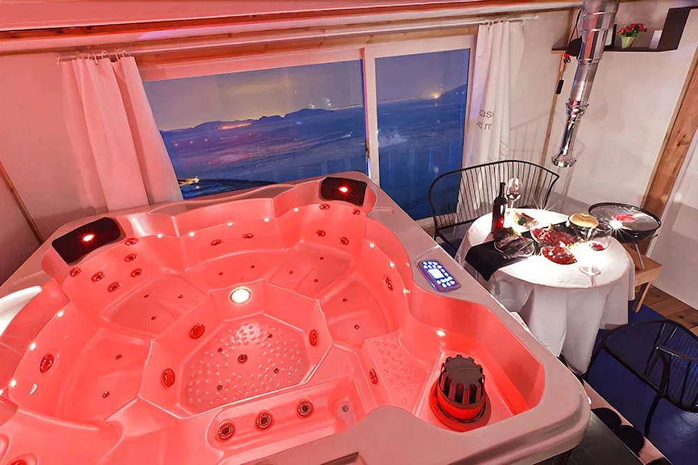 Ganghwa Olze Spa Pension
