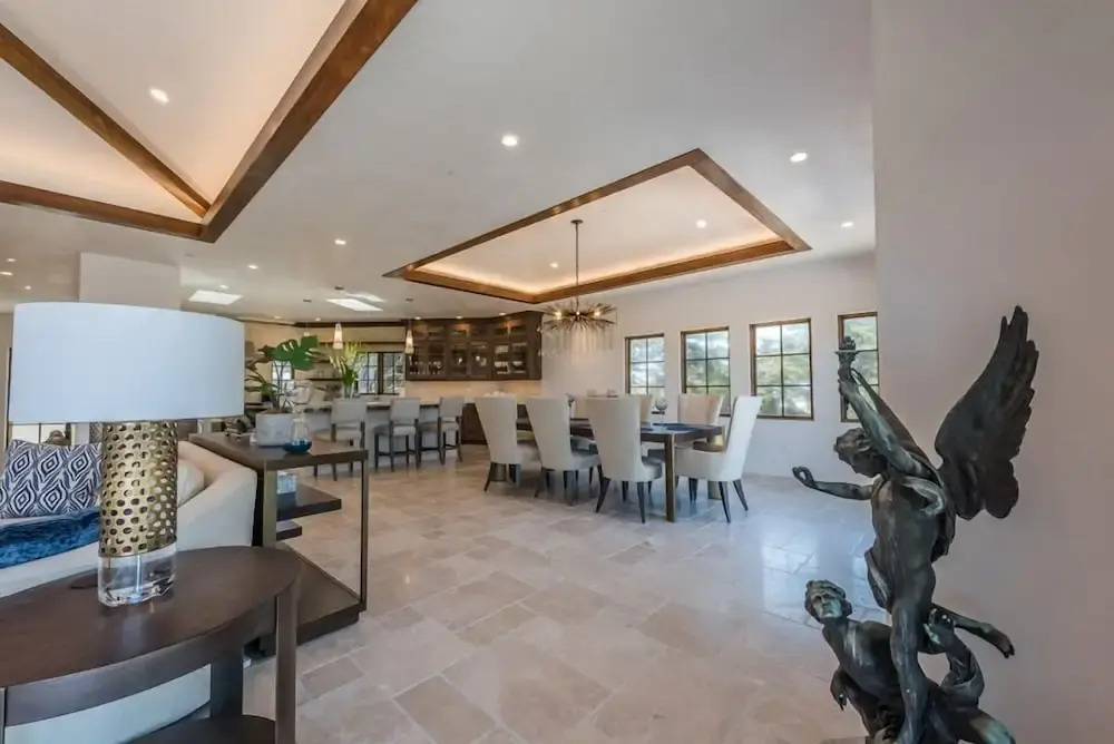 Lx14: Luxury Golf Course Villa With 360 Ocean View