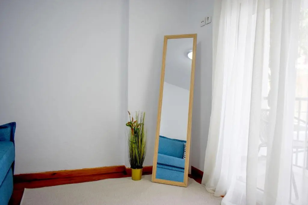 La Maison Plakes 3 BDR Apt