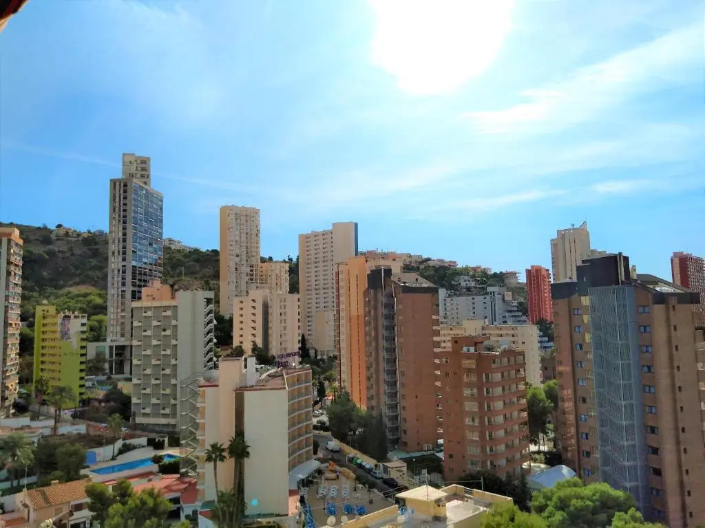 Apartment Sea View in Rincon de Loix- free parking, pool, Wi-Fi, new air conditioning