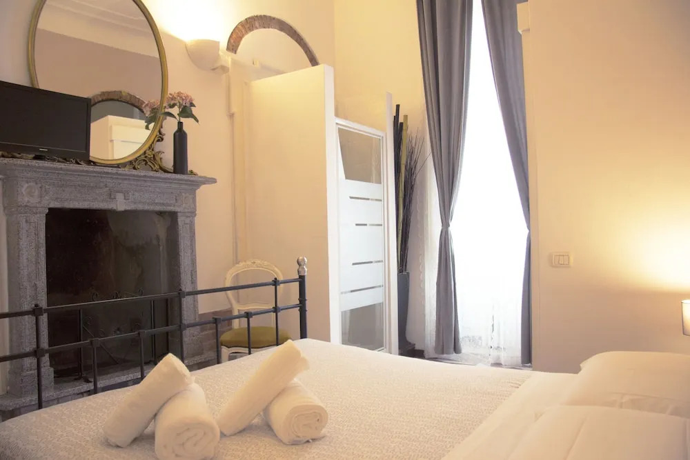 7 Archi rooms in Como