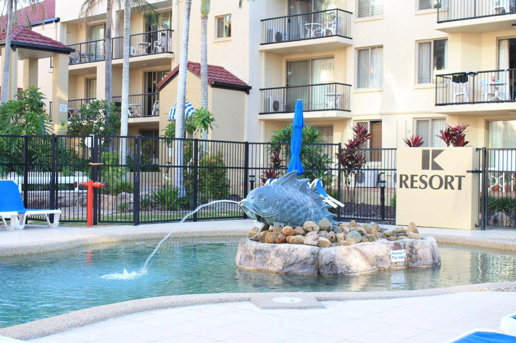 Sunsetcourt Budget holiday apartments surfers paradise