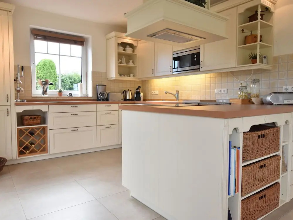 Cozy Holiday Home in Rakow near Beach