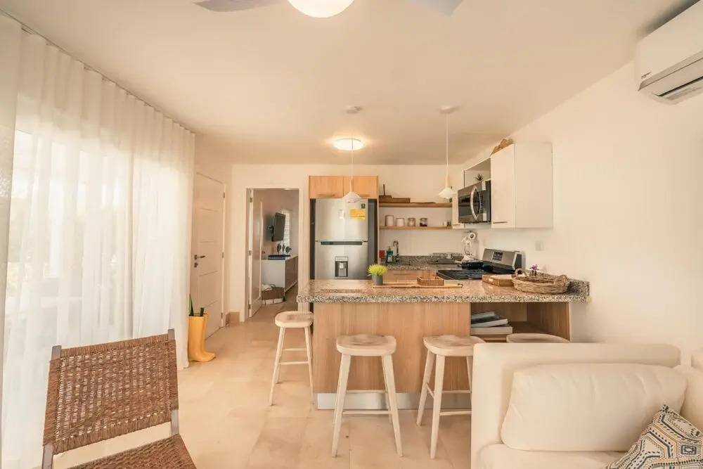 Limited Time Offer Breakfast Included 1BR Villa at Green One F2