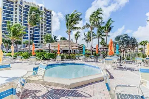 Ocean Village Coral Cluster 1023