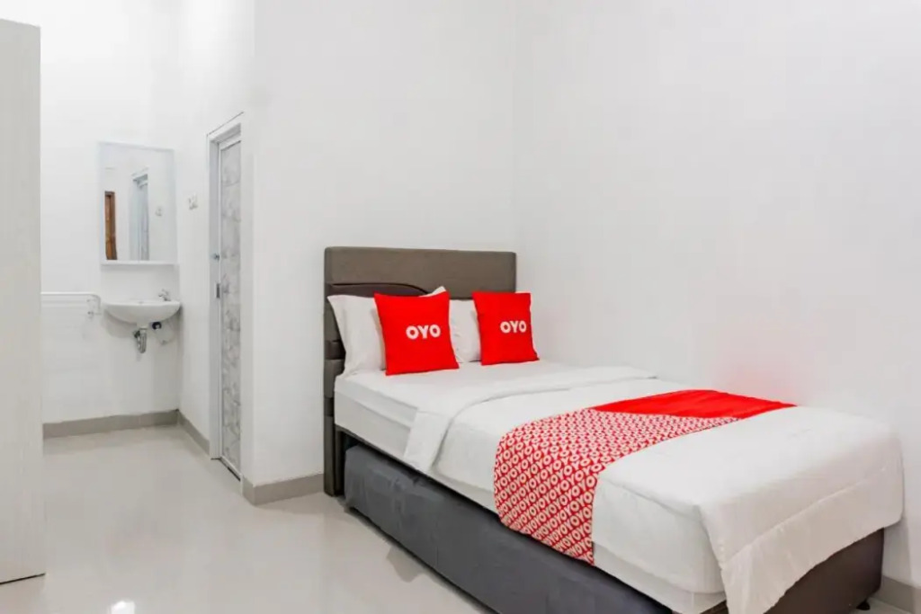 Hotel O Penginapan Kertajaya Syariah
