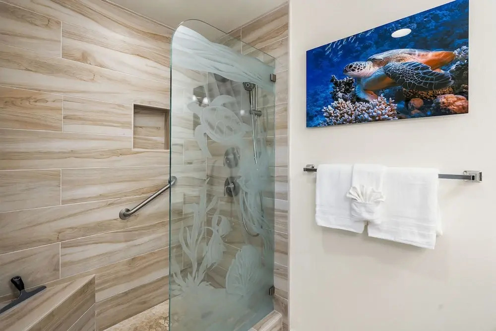 Maui Kamaole J-104 - Renovated, Private Ground Floor Unit, Two Lanais, Split AC!