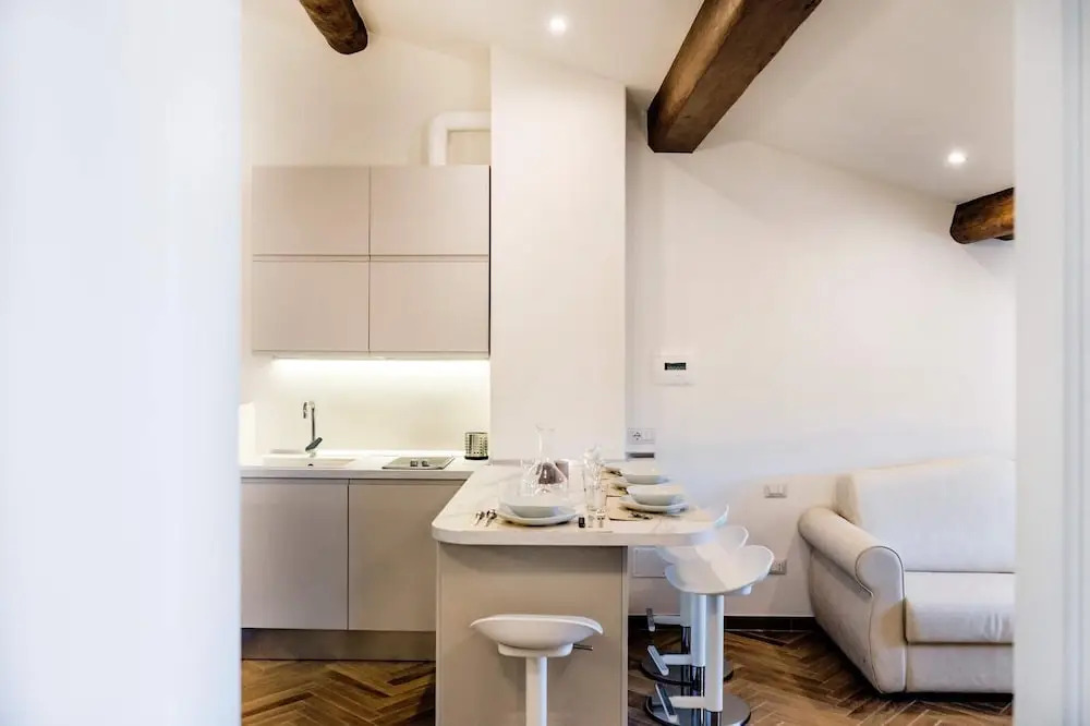 Evaluna Apartments