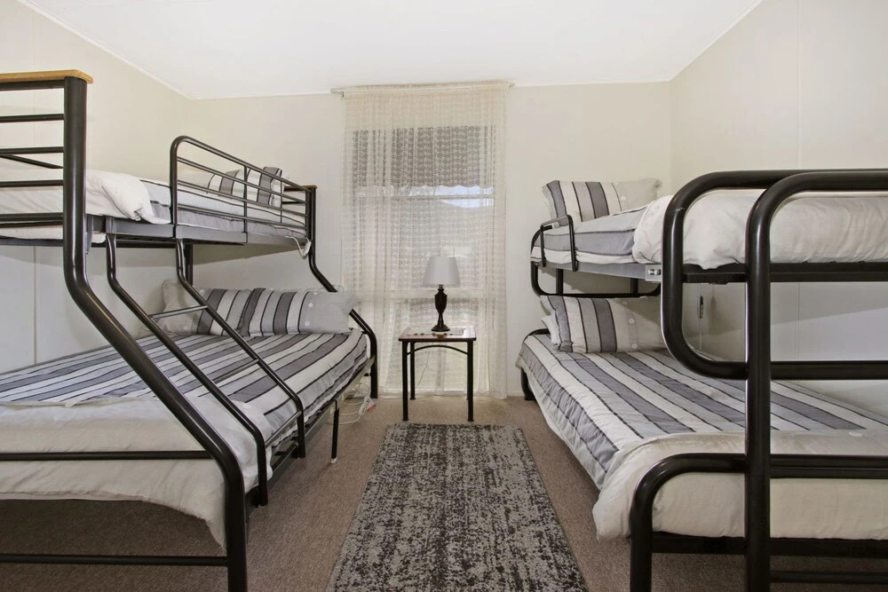 Delany Surprise - Pet friendly house