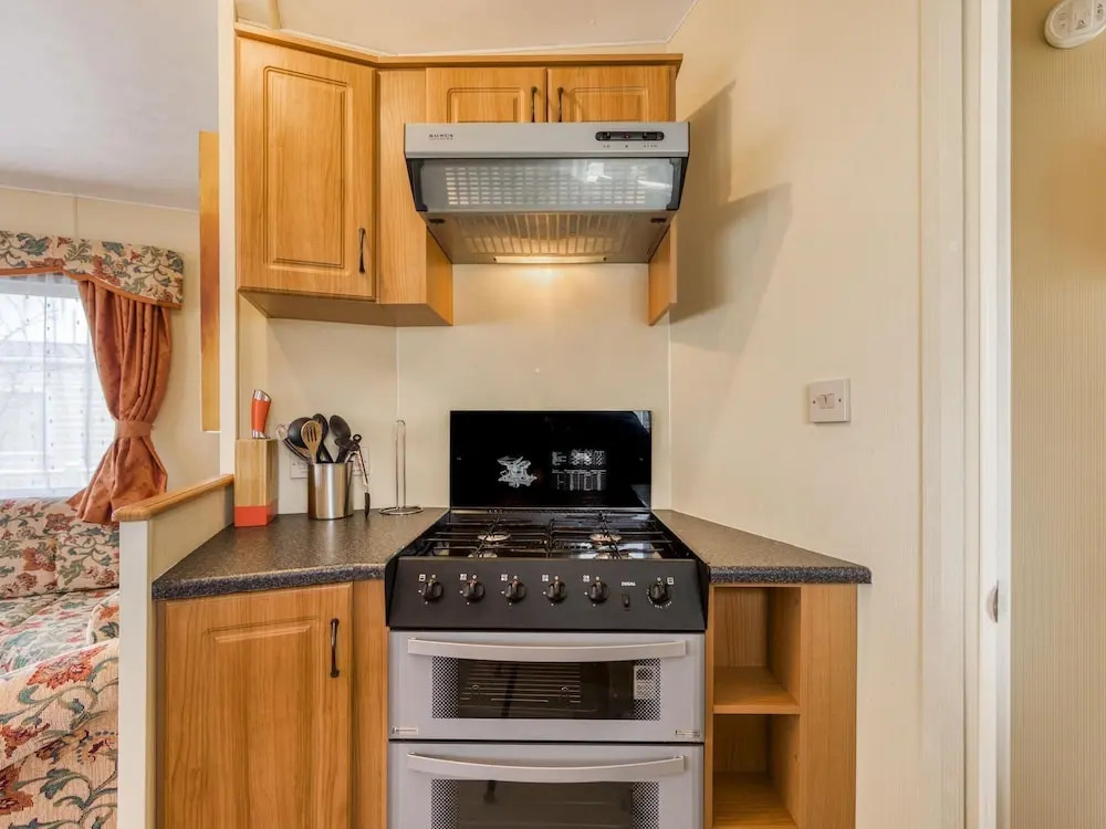 Alluring Home in Hastings Near Sea