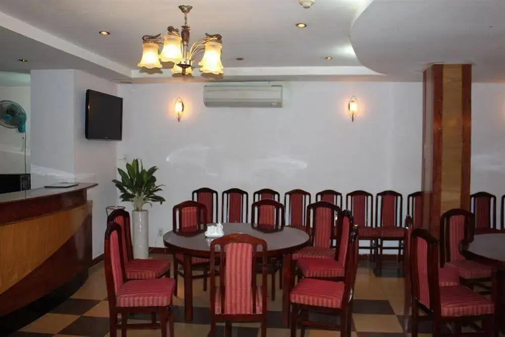 Happy Room ApartHotel