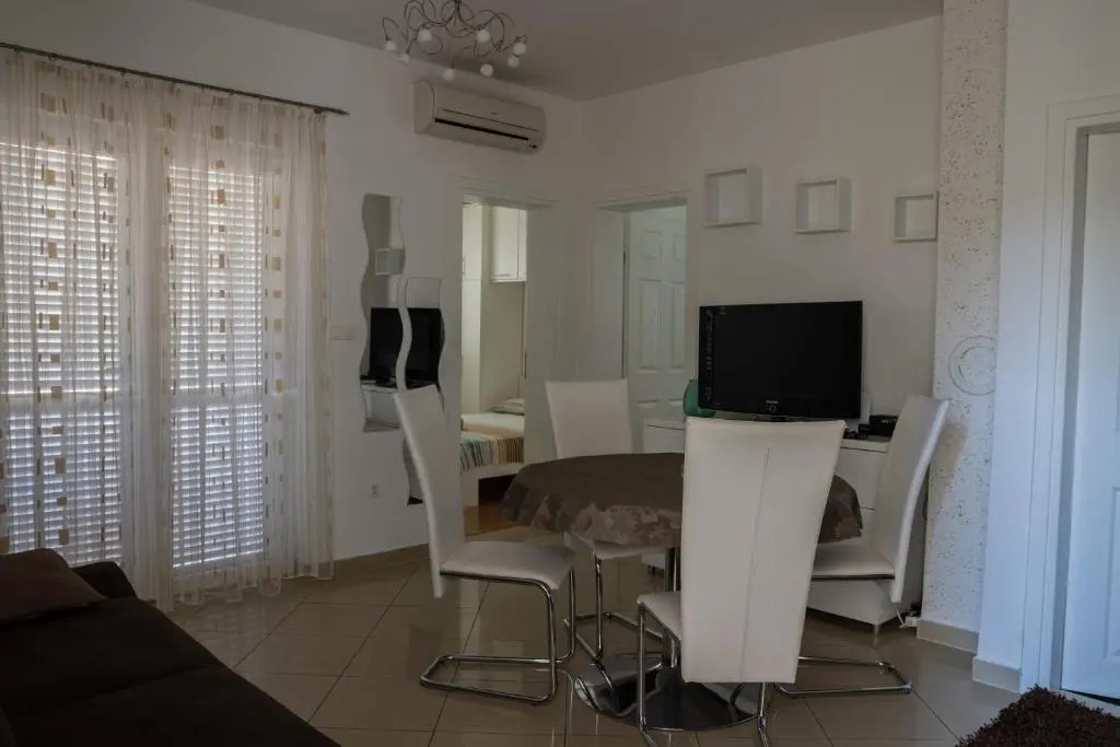 Apartment Novalja