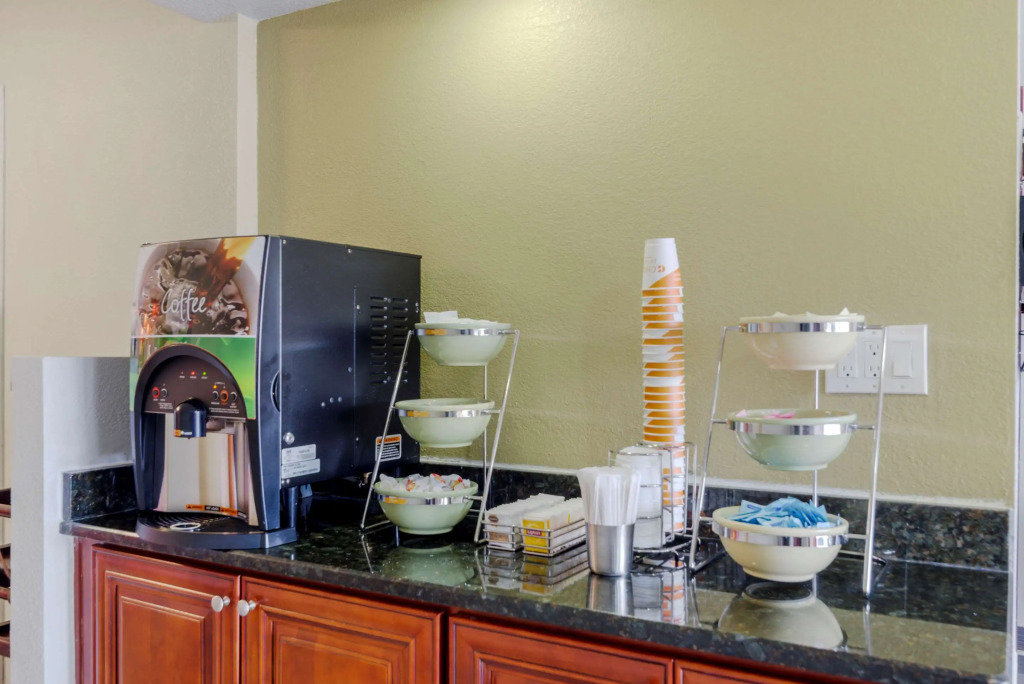 Quality Inn Acworth North