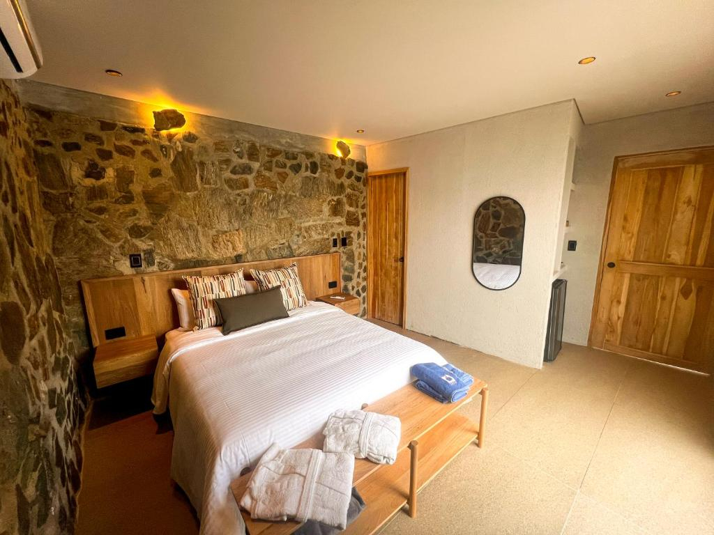 Perla Roca Hotel Boutique - Beach Front