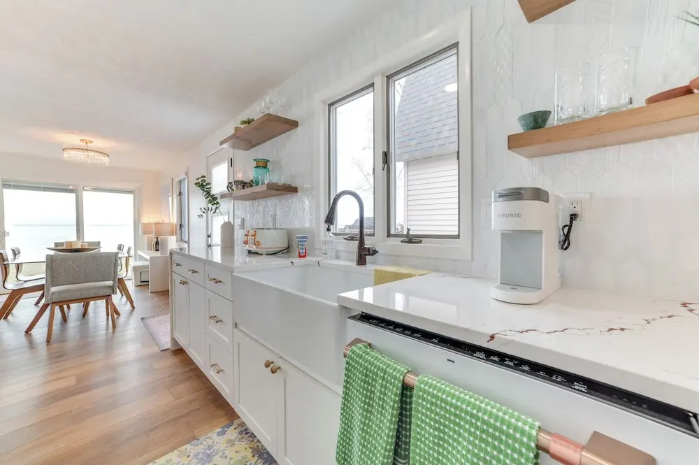 Bright Houghton Lake Home w/ Boat Dock + Fire Pit