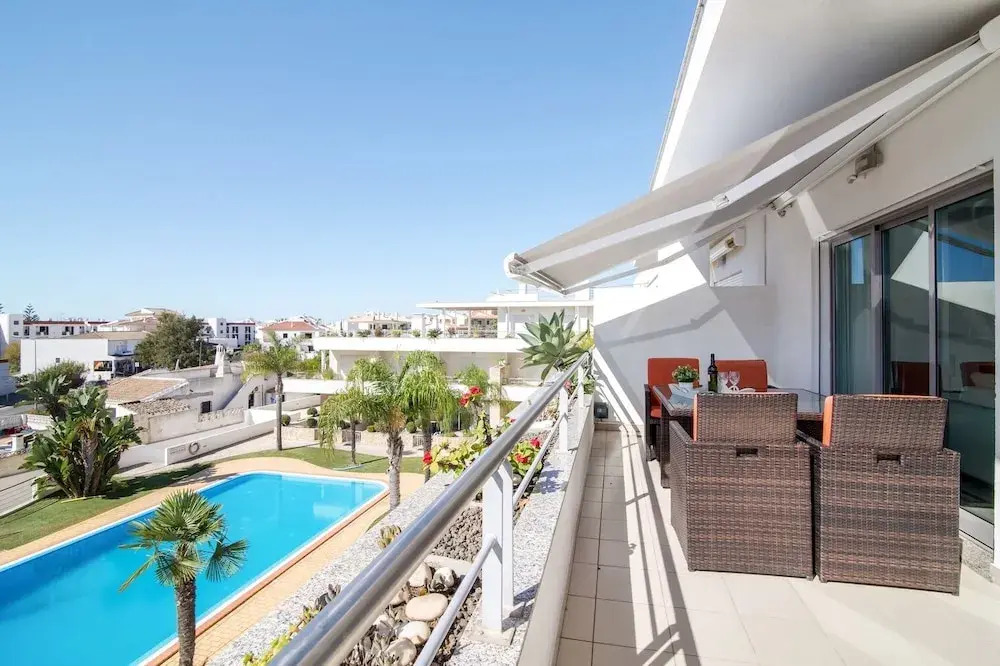 Luxury Penthouse 3 Bedrooms Olhos de Água