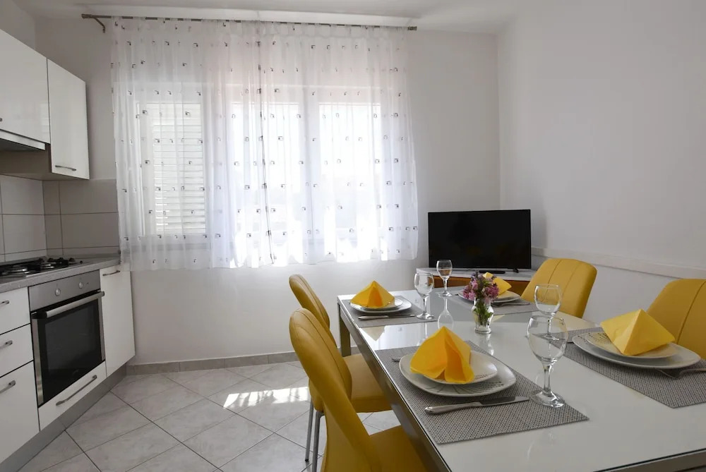 Apartments Kure