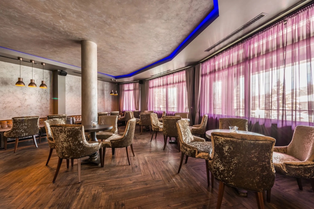 All Seasons Residence Design Hotel