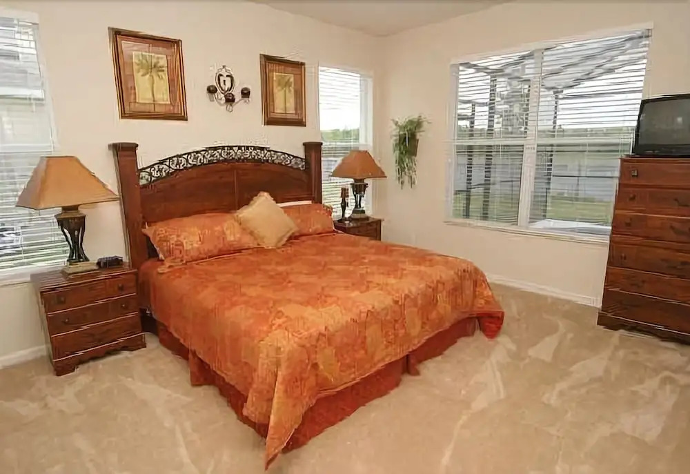 The Vacation Home Store