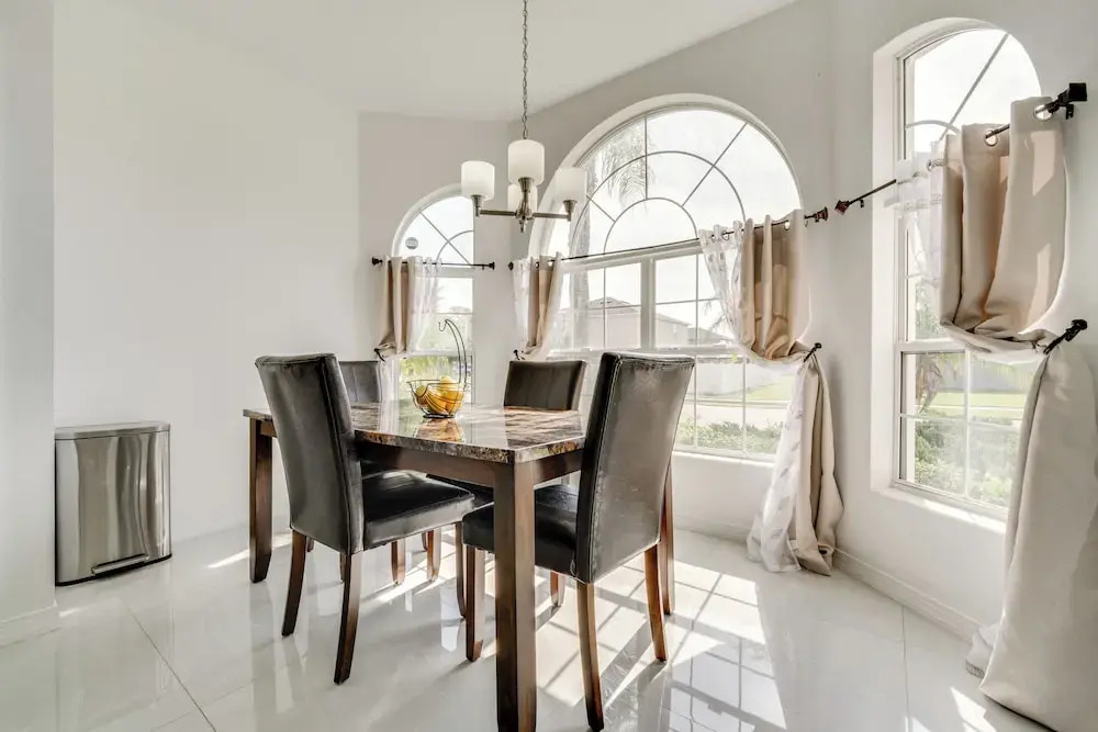 Kissimmee Resort-style Home: Close to Shops & Eats