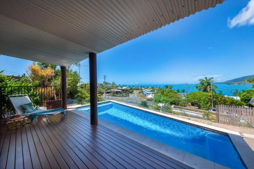 49 On Airlie - Airlie Beach