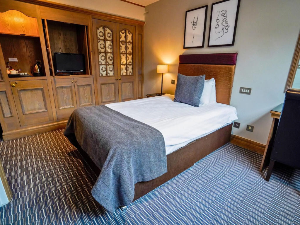 Villiers Hotel