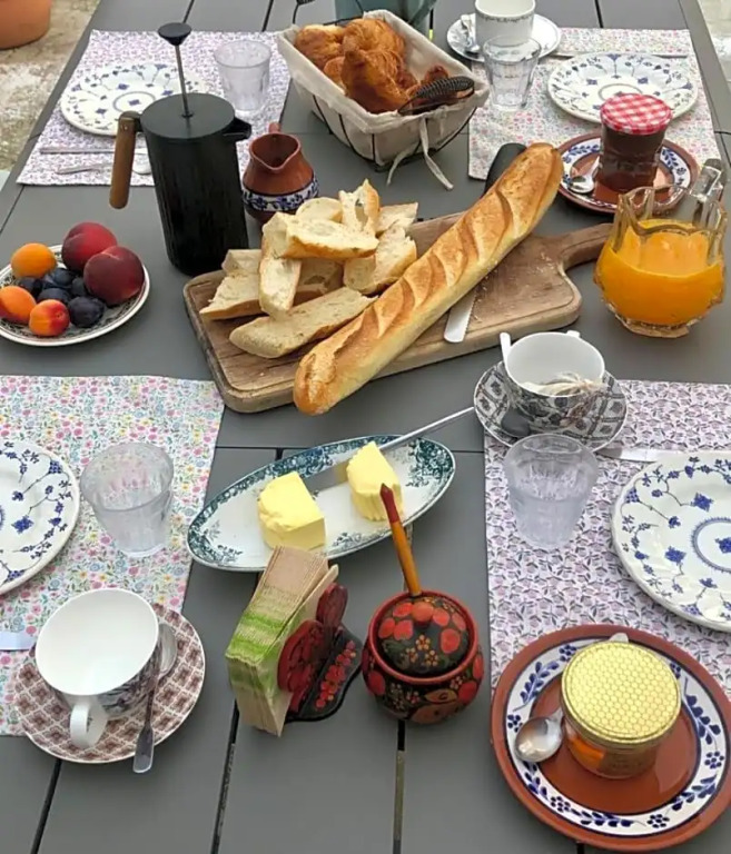 Hôtes de Maïa Chambre d'hôtes chez l'habitant
