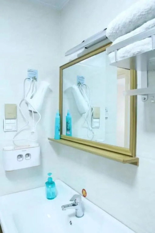Xinhe Apartment