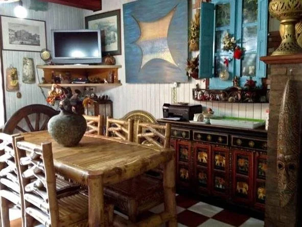 B&B Ladybird