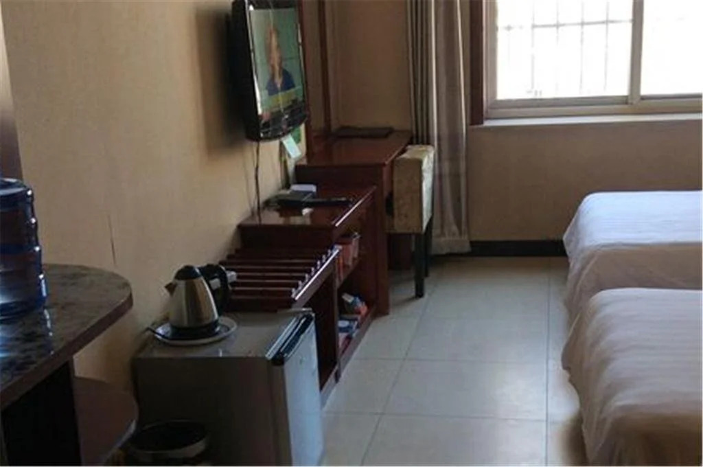 Yijia Express Hotel