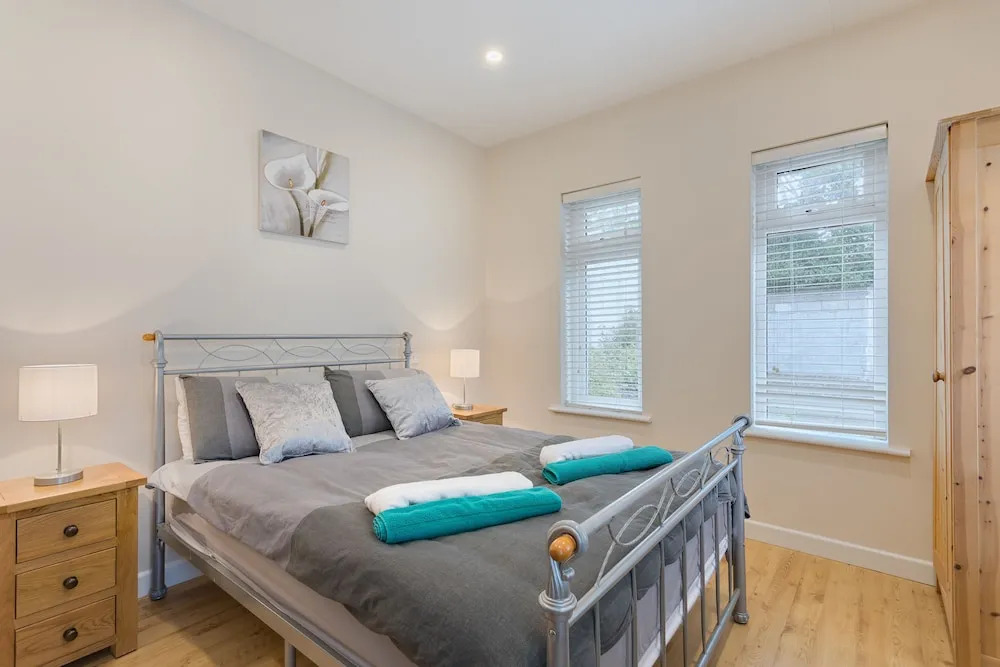 10 Ballybane