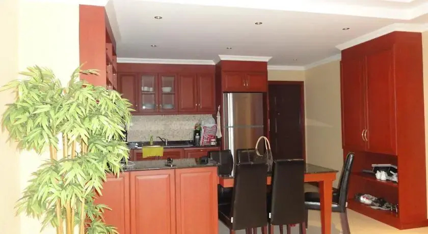 View Talay 7 Seaview Apartments